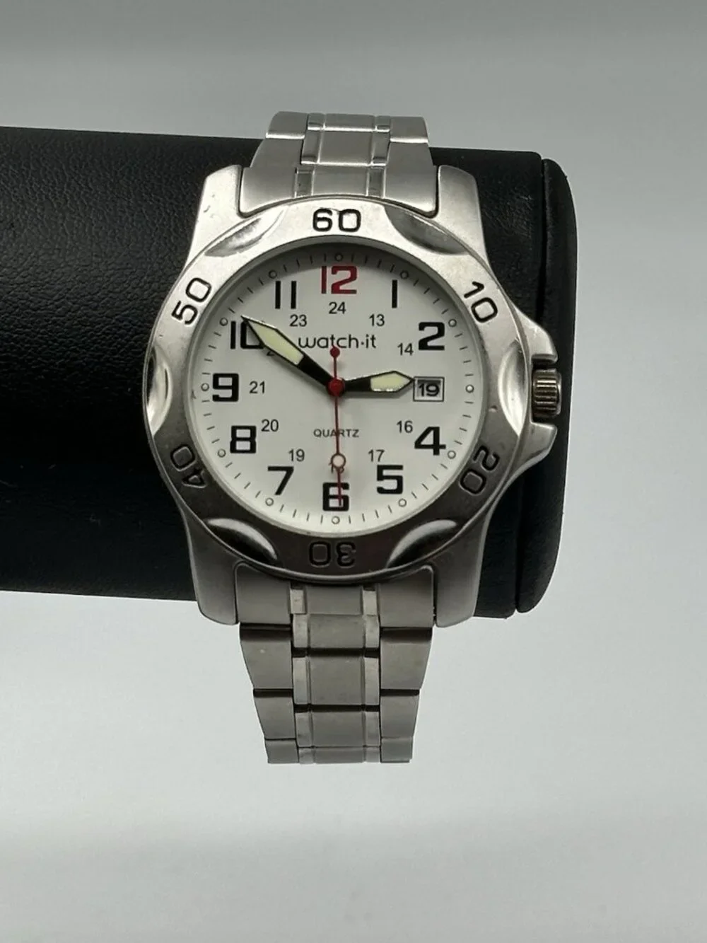 Watch-It Men’s Watch Silver Tone White Dial Date Window New Battery 8